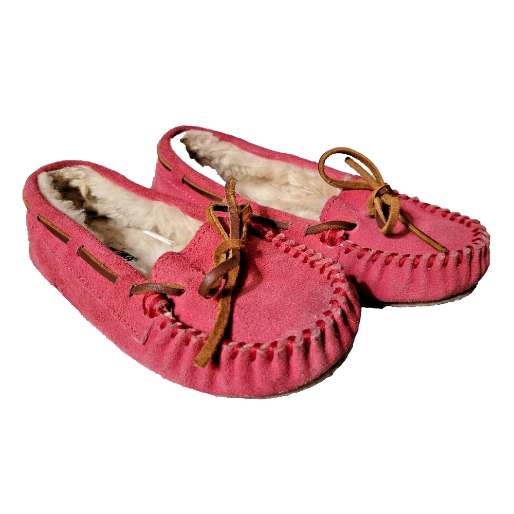 Minnetonka Sz 13 Cassie Pink Suede Faux Fur Lined Slipper Moccasin Youth Girls